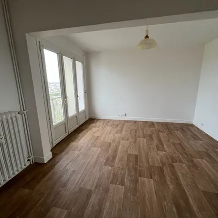 Rent this 2 bed apartment on 7 Rue des Tulipes in 87100 Limoges, France