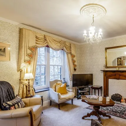 Rent this 4 bed house on Pwllheli in LL53 5TB, United Kingdom