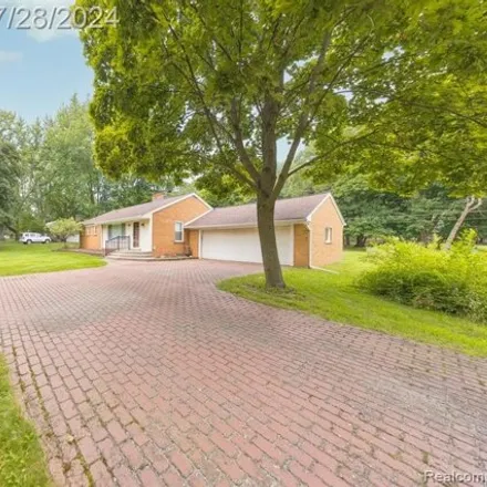 Image 2 - 2318 Colorado Ave, Rochester Hills, Michigan, 48309 - House for sale