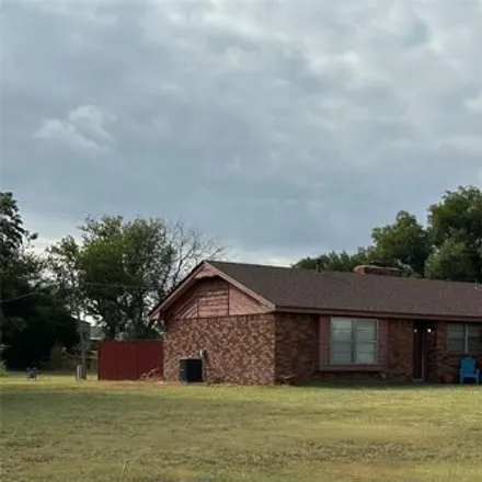 Buy this 3 bed house on unnamed road in Dill City, Washita County