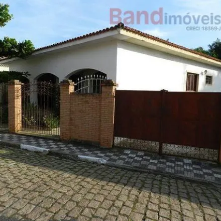 Buy this 3 bed house on Rua Doutor Gastão Vidigal in Centro, Porto Feliz - SP