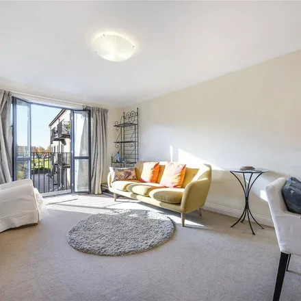 Rent this 1 bed apartment on Brunel House in Burrells Wharf Square, London