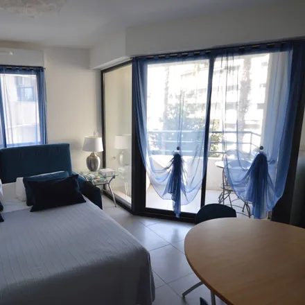 Image 5 - 2 Rue de Bône, 06400 Cannes, France - Apartment for rent