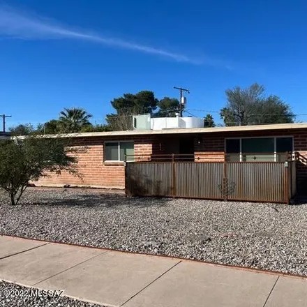 Image 3 - 2759 North Arcadia Avenue, Tucson, AZ 85712, USA - House for sale