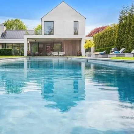 Rent this 7 bed house on 115 Miankoma Lane in Amagansett, East Hampton