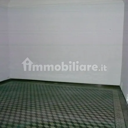 Image 2 - Via Milano 3b, 10122 TO, Italy - Apartment for rent