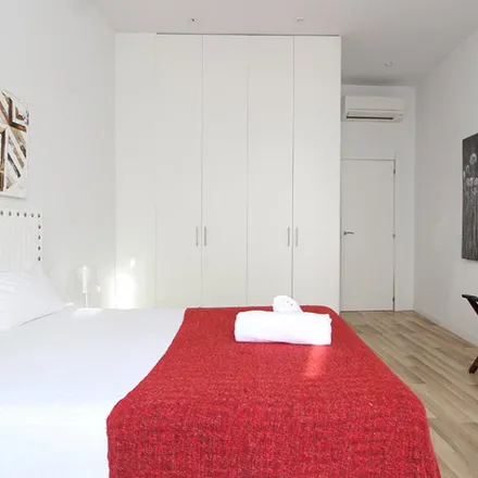 Image 12 - Madrid, chic&basic dot Hotel, Calle del Maestro Victoria, 5, 28013 Madrid - Apartment for rent