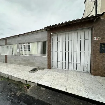 Buy this 3 bed house on Rua Coronel Silvino Cavalcante in Da Paz, Manaus - AM