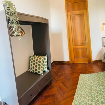 Image 1 - Via Tristano Calco 2, 20123 Milan MI, Italy - Room for rent