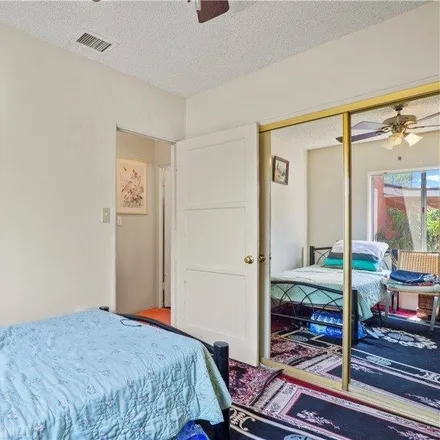 Image 8 - 11262 Hatteras Street, Los Angeles, CA 91601, USA - House for sale