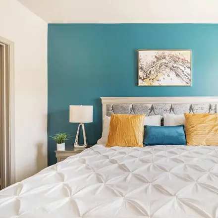 Rent this 1 bed apartment on Camarillo