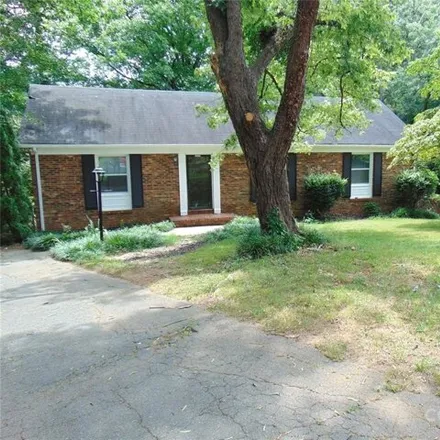 Rent this 3 bed house on 918 Tally Ho Ct in Charlotte, North Carolina