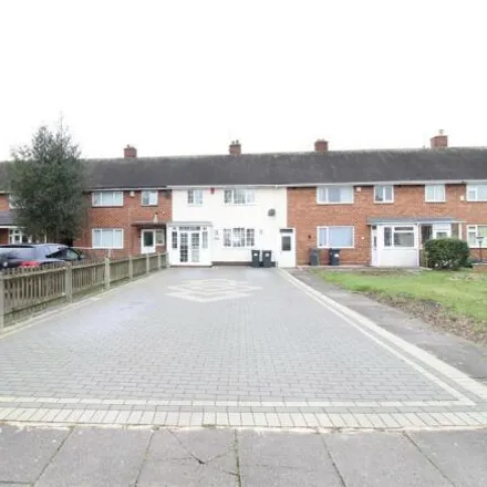 Rent this 3 bed townhouse on Shard End Crescent in Shard End, B34 7AA