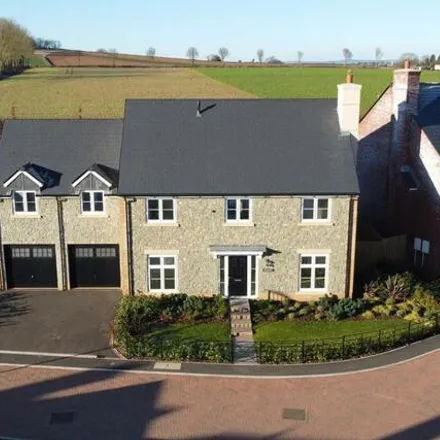 Buy this 5 bed house on 43 Mattravers Way in Taunton, TA1 3FR