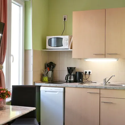 Rent this 2 bed apartment on Brahmsstraße 18 in 53121 Bonn, Germany