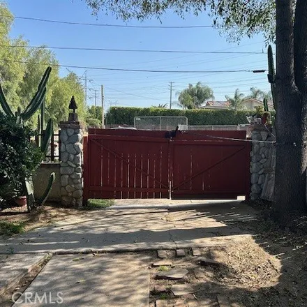 Image 6 - Alley 87558, Los Angeles, CA 91328, USA - House for sale