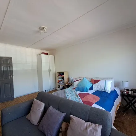Image 3 - Mile End Road, Diep River, Western Cape, 7800, South Africa - Apartment for rent