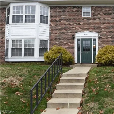 Rent this 2 bed condo on 6830 Carriage Hill Drive in Brecksville, OH 44141