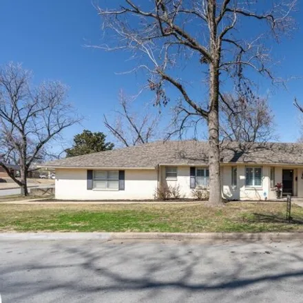 Buy this 4 bed house on 5167 East 38th Place in Tulsa, OK 74135