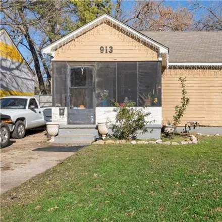 Buy this 2 bed house on 947 North 32nd Street in Waco, TX 76707