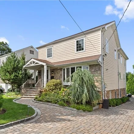 Buy this 4 bed house on 47 Highland Avenue in Waverly, Eastchester