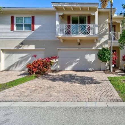 Buy this 3 bed house on 7279 Oxford Court in Palm Beach Gardens, FL 33418