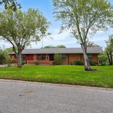 Image 2 - 323 McCain Avenue, Raymondville, TX 78580, USA - House for sale