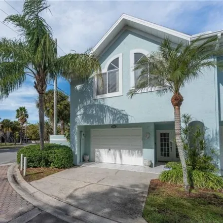 Image 1 - 530 Garland Circle, Indian Rocks Beach, Pinellas County, FL 33785, USA - Townhouse for sale