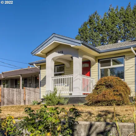 Buy this 3 bed house on Mount Tabor Annex in Southeast 60th Avenue, Portland