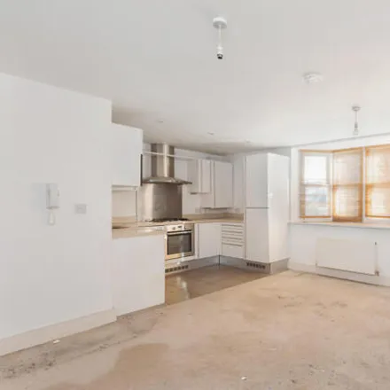 Image 3 - 263 Acton Lane, London, W4 5DG, United Kingdom - Apartment for sale