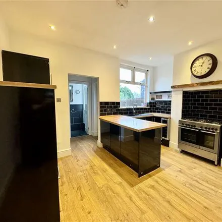 Image 7 - Watch Street, Sheffield, S13 9WX, United Kingdom - Townhouse for rent
