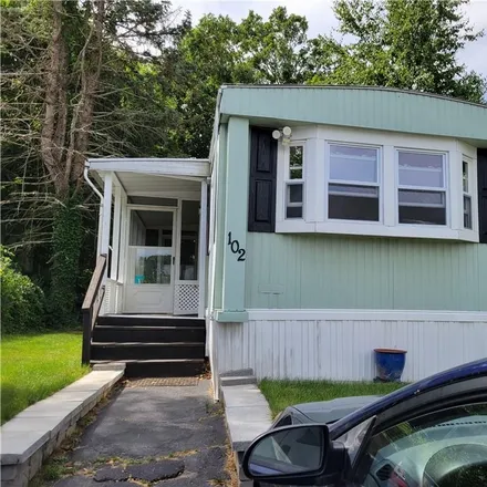 Buy this 3 bed house on 102 B Street in Groton, CT 06340