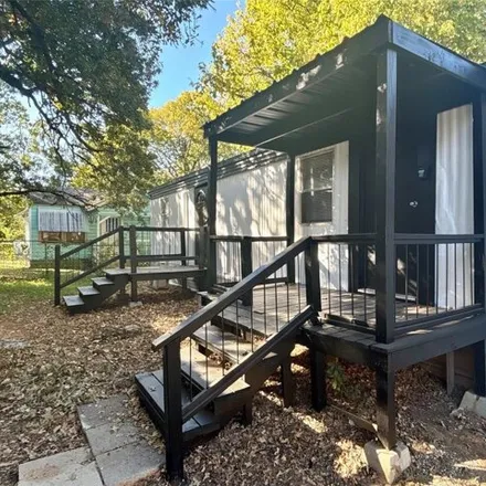 Rent this studio apartment on 307 Cates St Unit 500 in Bridgeport, Texas