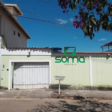 Buy this 3 bed house on Rua Cinco in Vespasiano - MG, 33200