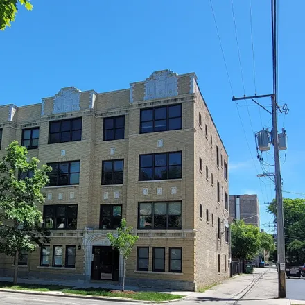 Buy this 2 bed house on 1527-1533 West Sherwin Avenue in Chicago, IL 60626