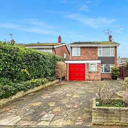 Buy this 4 bed house on 9 Friars Close in Rowhedge, CO7 9NW