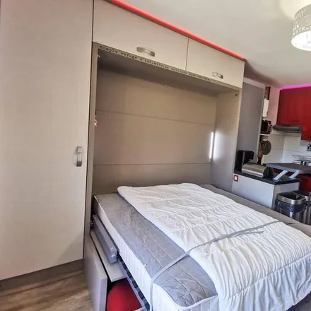 Rent this 1 bed apartment on 73230 Les Déserts