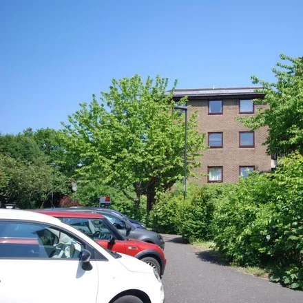 Rent this 2 bed apartment on Greystoke Gardens in Newcastle upon Tyne, NE2 1PY