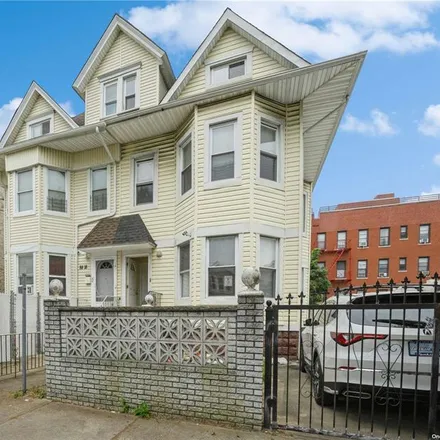 Buy this 3 bed house on 88-16 179th Street