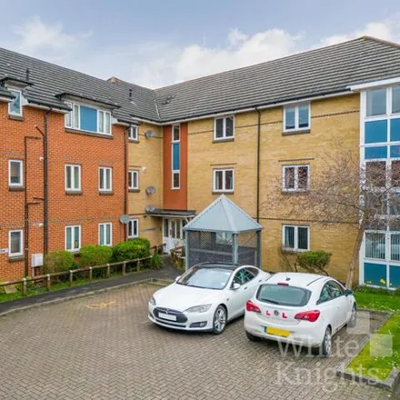 Buy this 2 bed apartment on 19 Park View in Katesgrove, Reading