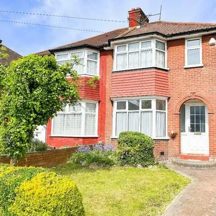 Buy this 3 bed duplex on Quantock Gardens in London, NW2 1PJ