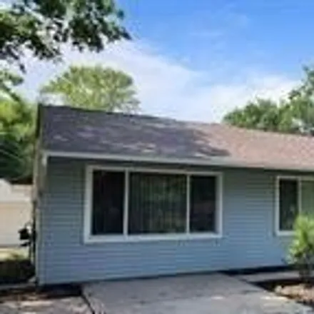 Image 2 - 49627 East Valley Circle, Shelby Charter Township, MI 48317, USA - House for sale