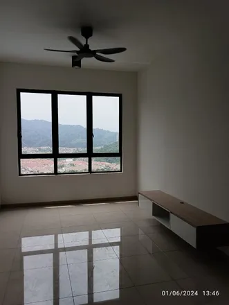 Rent this 3 bed apartment on Persiaran You City in Cheras, 43200 Kajang Municipal Council