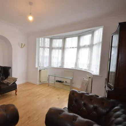 Rent this 3 bed duplex on College Road in London, HA9 8RN
