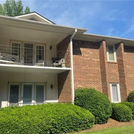 Buy this 3 bed condo on 29 Fountain View Circle in McAdoo Heights, Greensboro