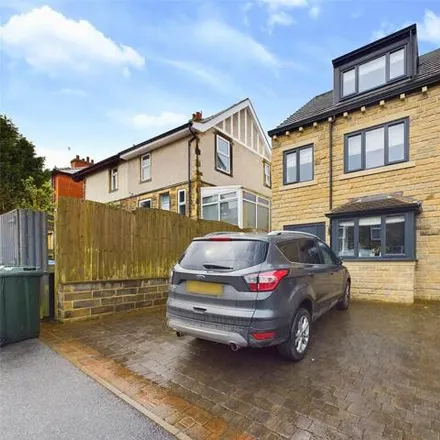 Image 1 - Aberdeen Terrace, Bradford, BD14 6LS, United Kingdom - Townhouse for sale