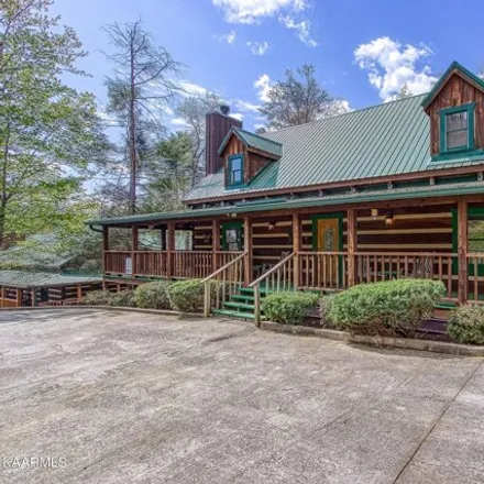 Image 2 - Stone Ridge Lodge, 1523 Bluff Ridge Road, Sevier County, TN 37876, USA - House for sale