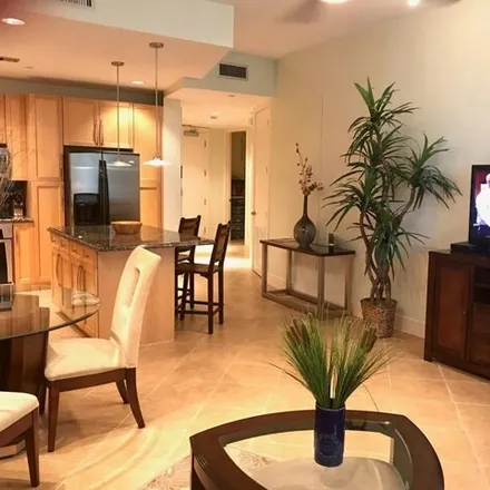 Image 5 - Holiday Inn Resort South Padre Island- On the beach, Padre Boulevard, South Padre Island, Cameron County, TX 78597, USA - Condo for sale