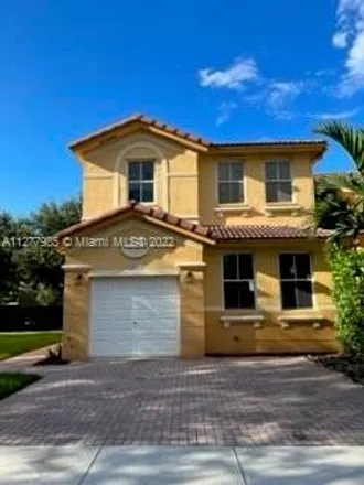 Rent this 3 bed townhouse on 10893 Northwest 81st Lane in Doral, FL 33178