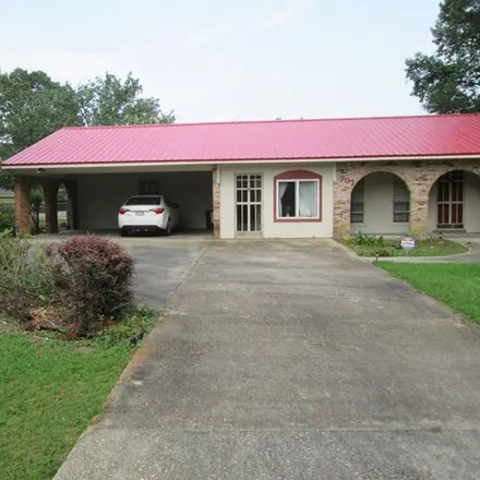 Image 9 - 1110 Laird Street, McComb, MS 39648, USA - House for sale